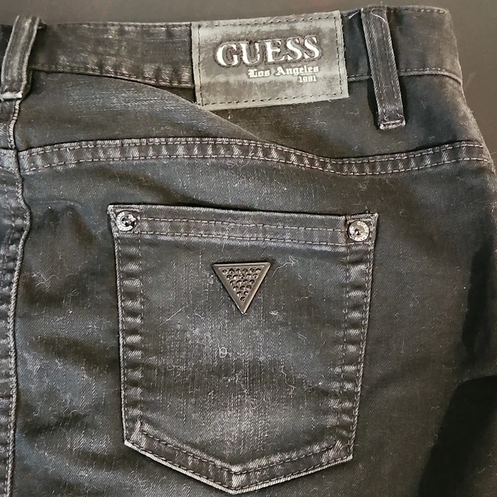 Guess jeans black mini skirt size 26